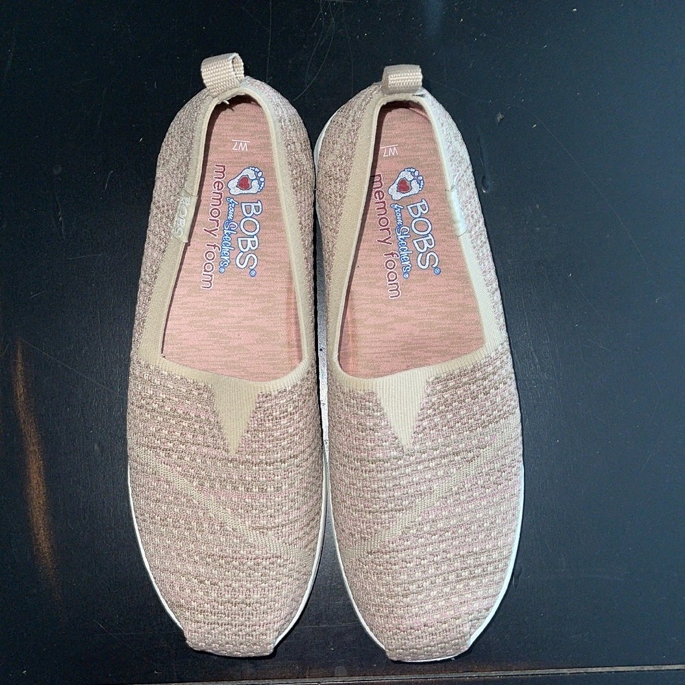 Sketchers NEW Air Cooled Memory Foam Women’s Casual Sneakers